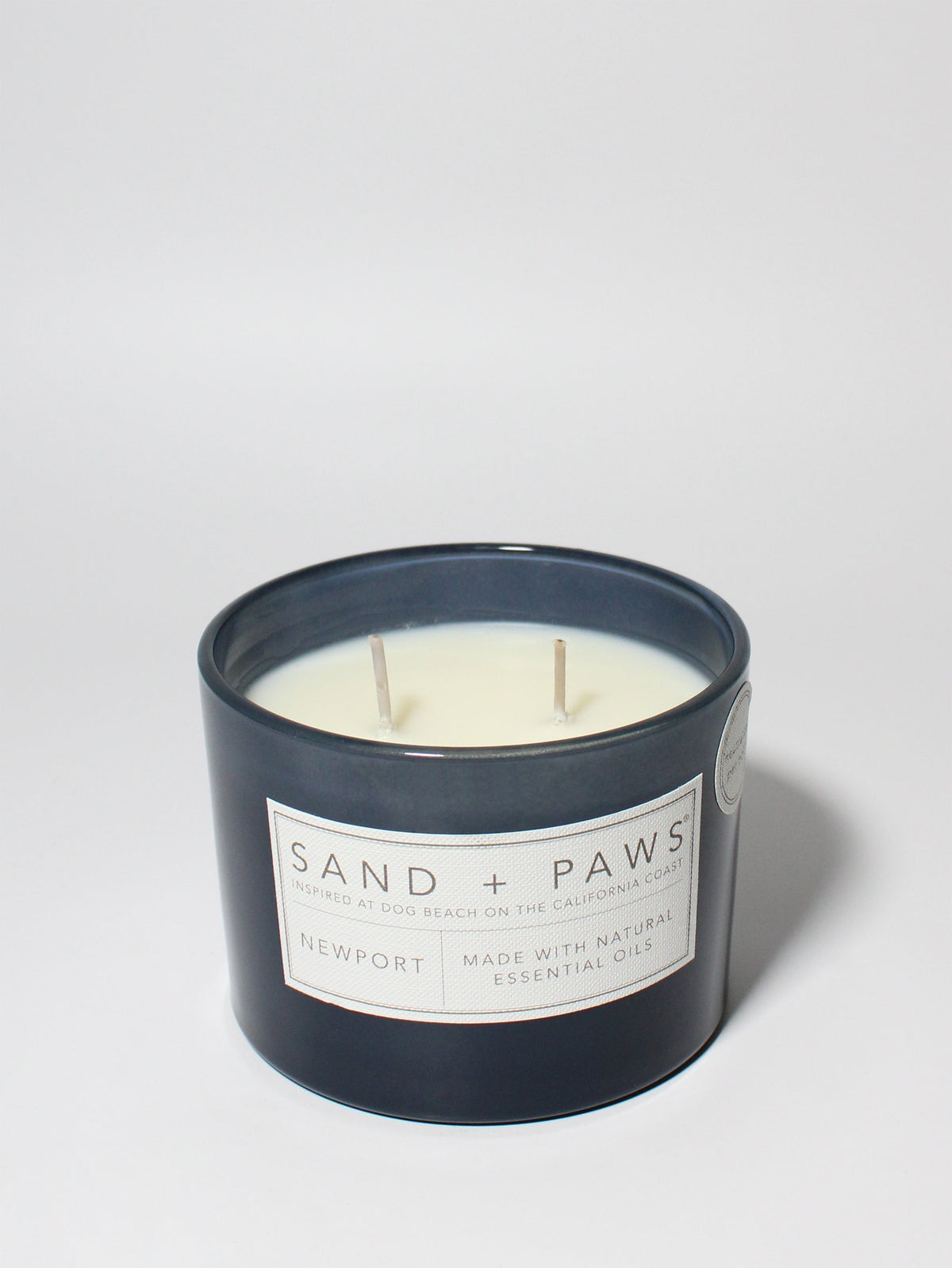 Sand + Paws Newport Cozy 12 oz scented candle