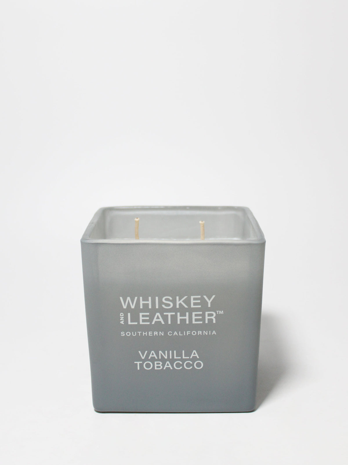Vanilla Tobacco Cozy 16 oz scented candle