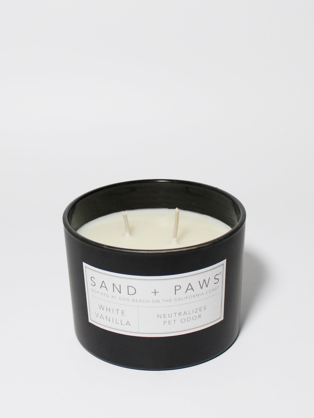 Sand + Paws White Vanilla Cozy 12 oz scented candle