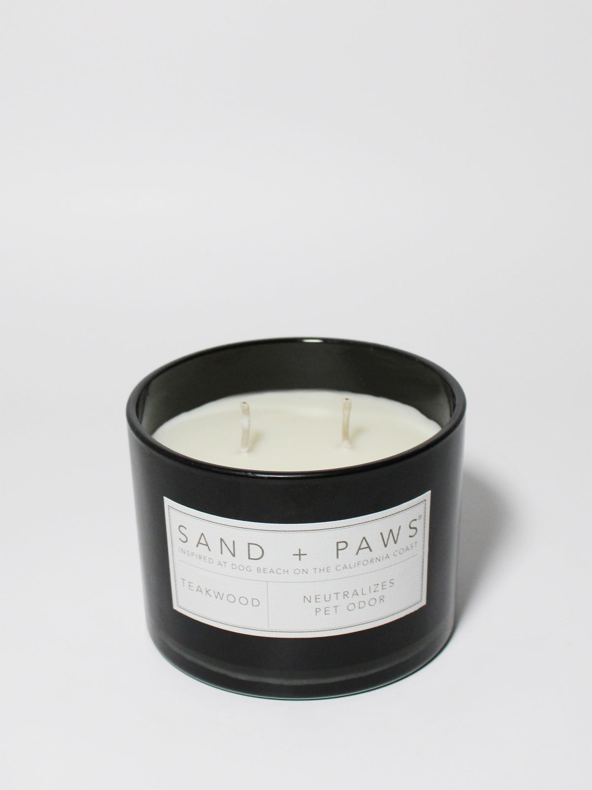 Sand + Paws Teakwood Cozy 12 oz scented candle
