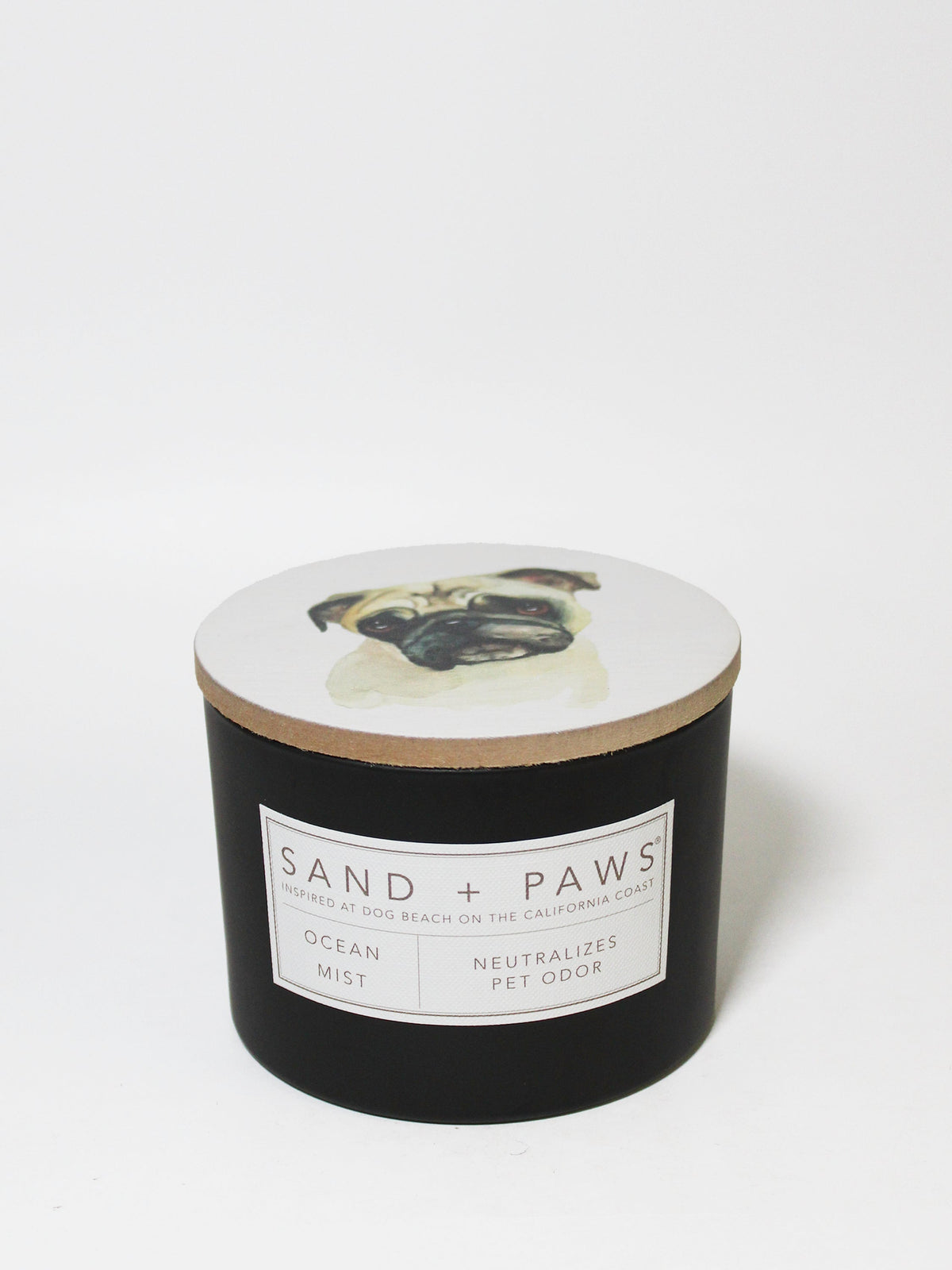 Sand + Paws Ocean Mist Cozy 12 oz scented candle