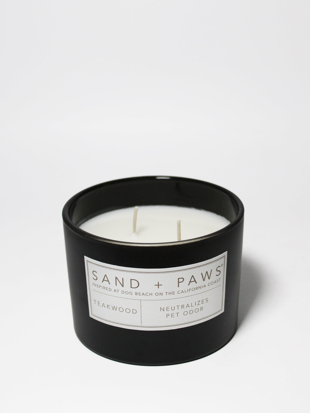 Sand + Paws Teakwood Cozy 12 oz scented candle