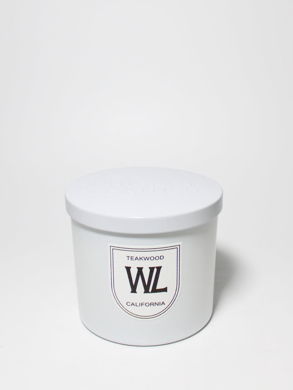 Teakwood Cozy 11 oz scented candle