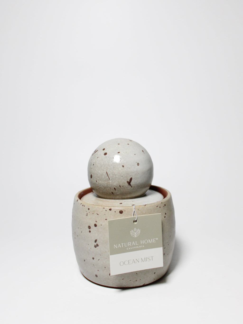 Ocean Mist Natural Home Cozy 13 oz scented candle