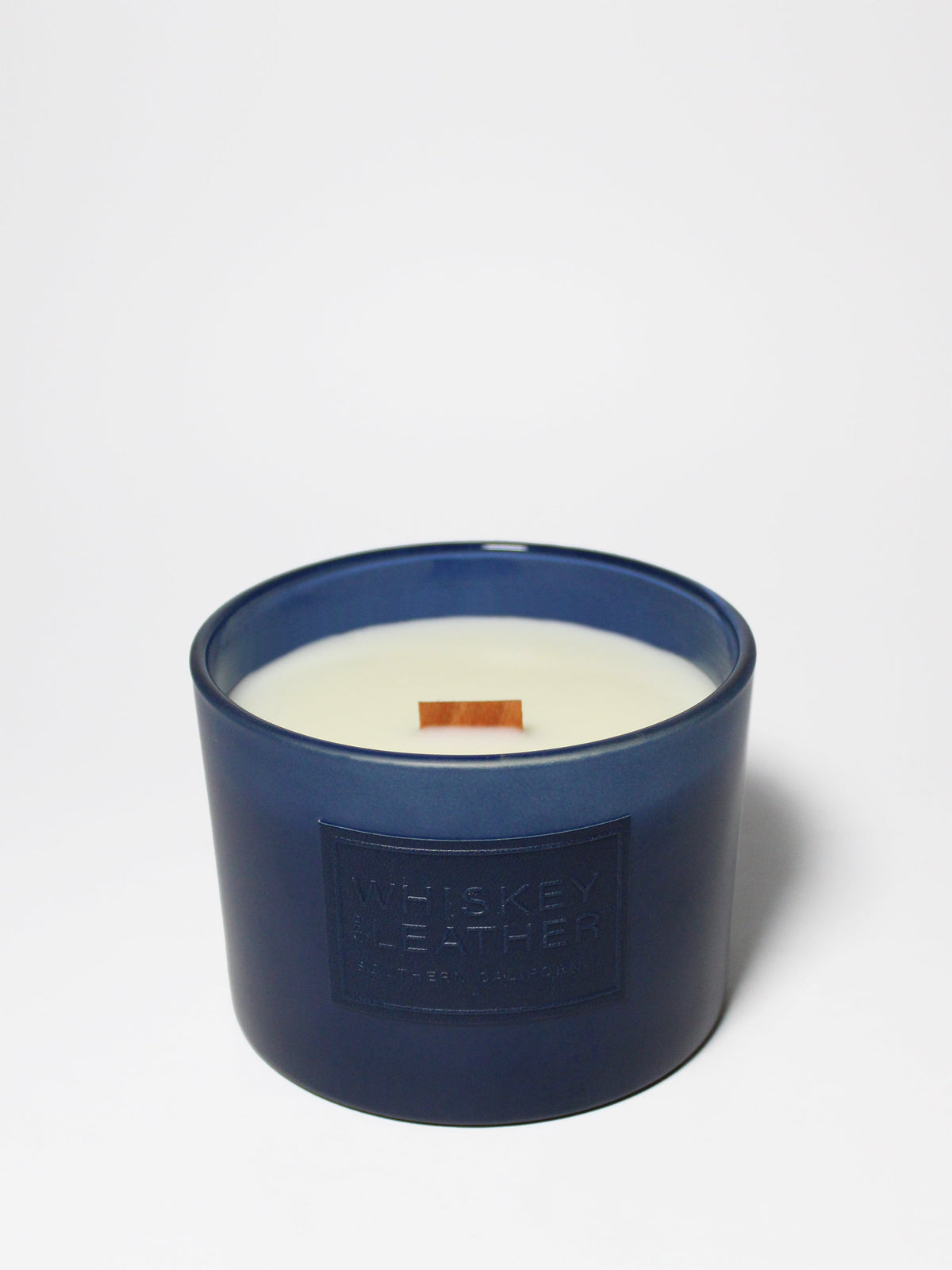 Teakwood Cozy 12 oz scented candle