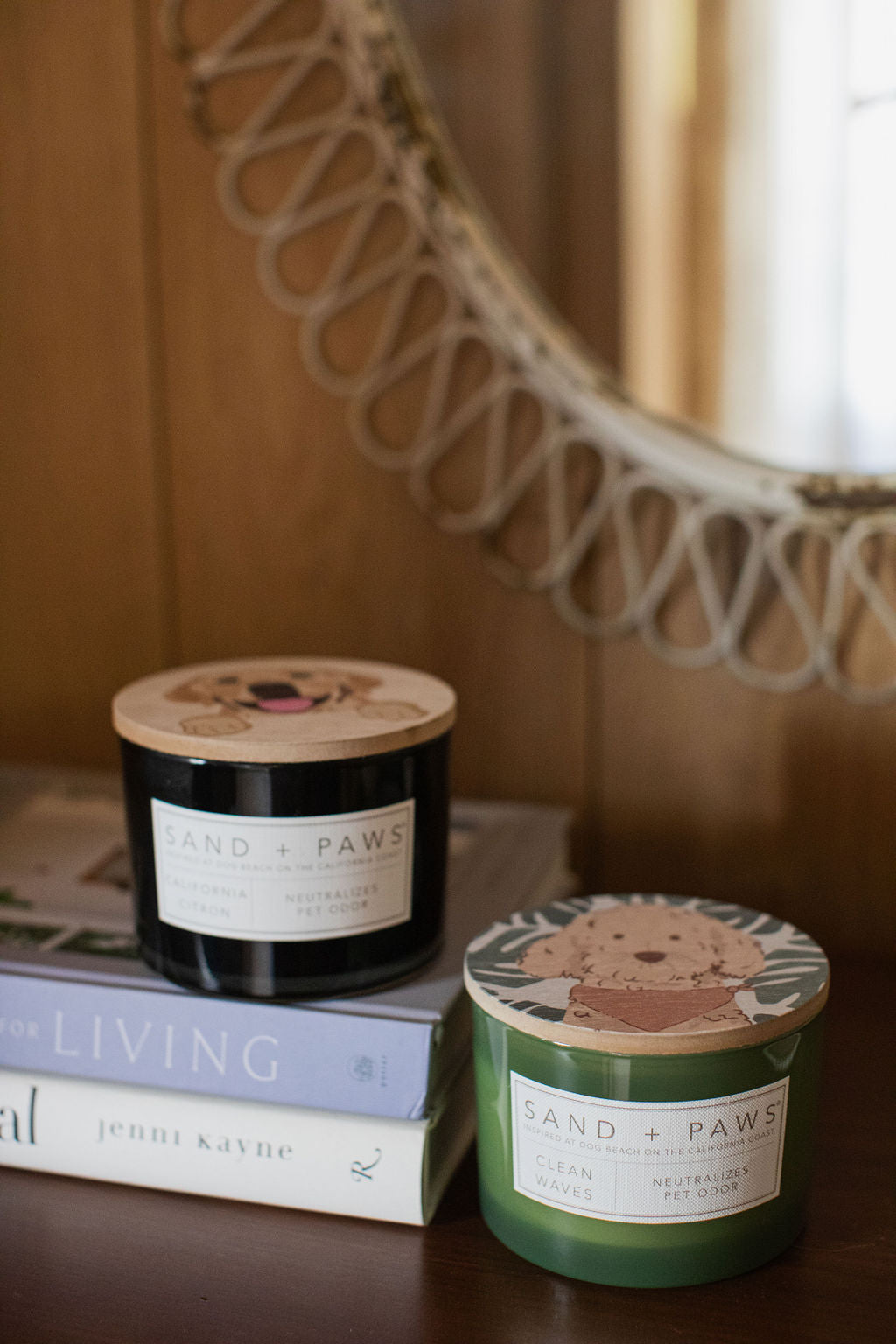 Sand + Paws Clean Waves Cozy 12 oz scented candle