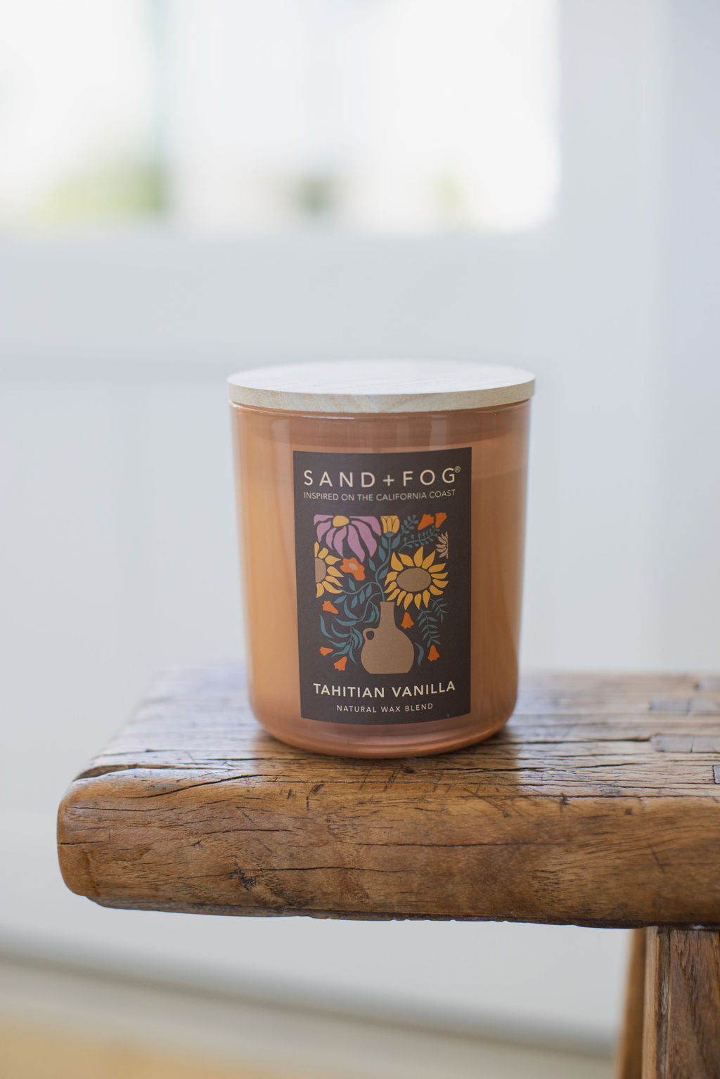 Tahitian Vanilla Cozy 10 oz scented candle