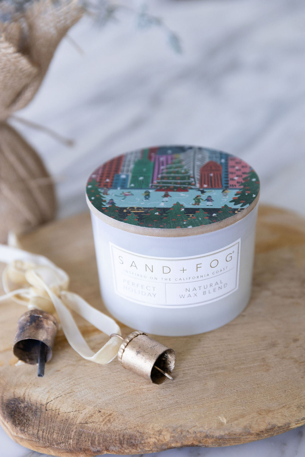 Perfect Holiday Cozy 12 oz scented candle