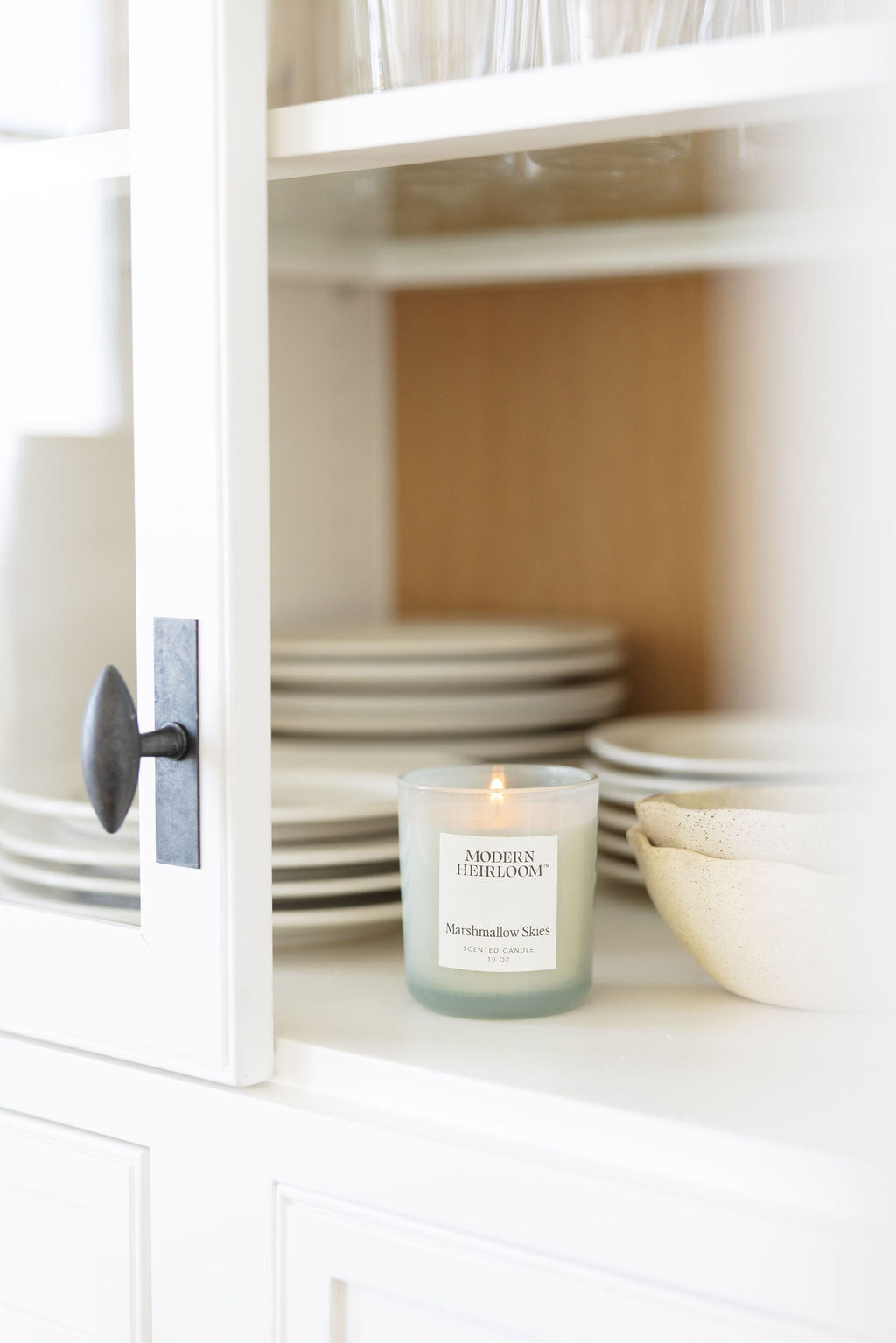 Marshmallow Skies Cozy 10 oz scented candle