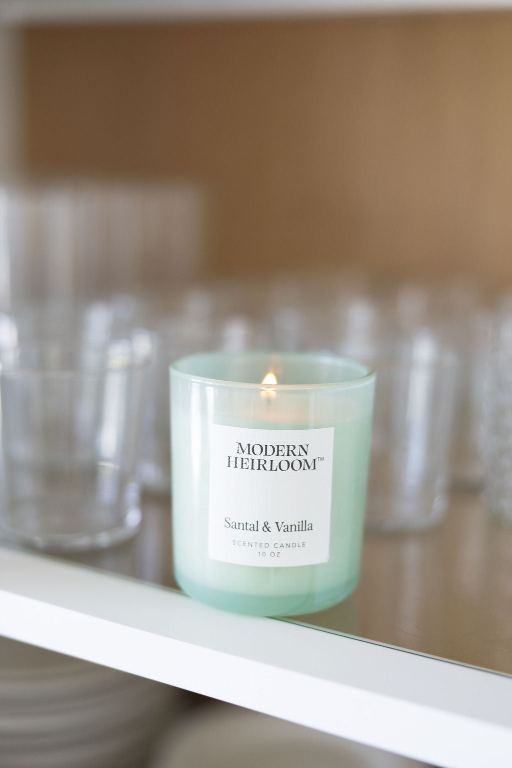 Santal & Vanilla Cozy 10 oz scented candle