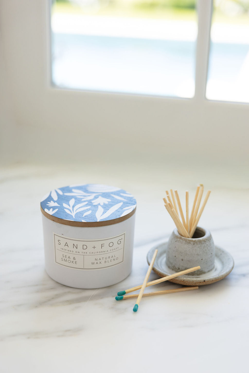 Sea & Smoke Cozy 12 oz scented candle