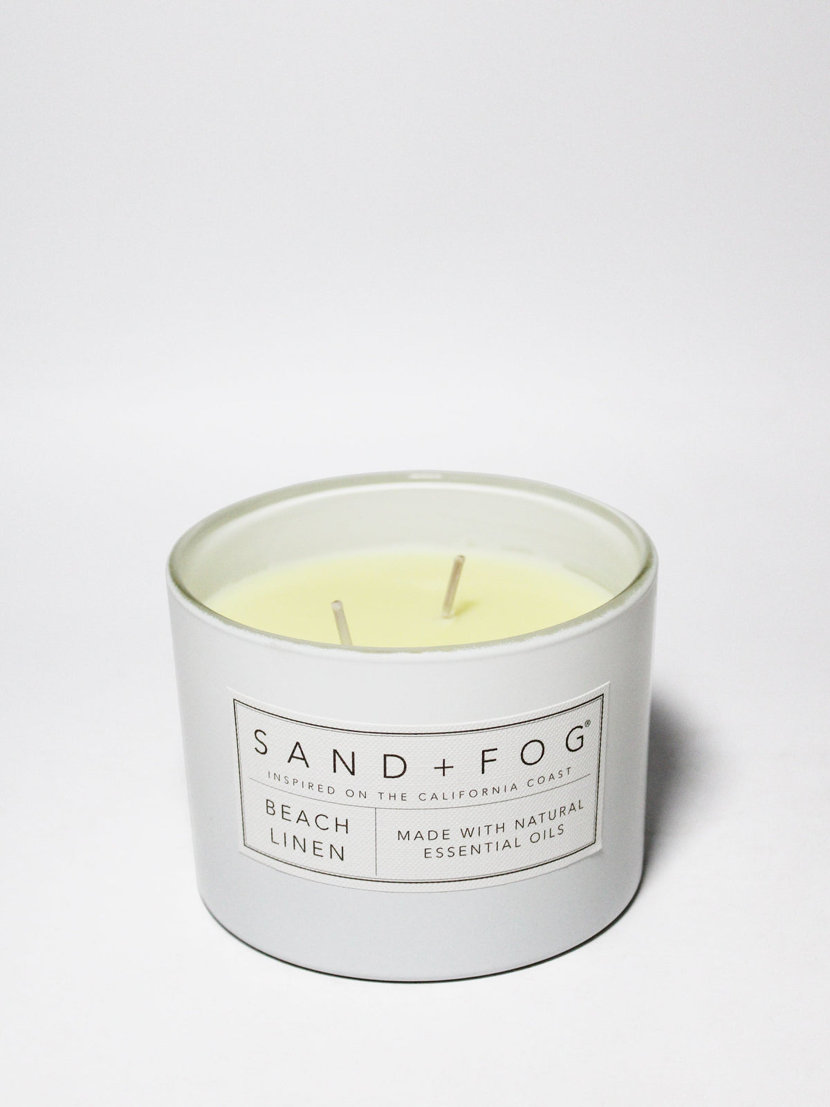 Beach Linen Cozy 12 oz scented candle