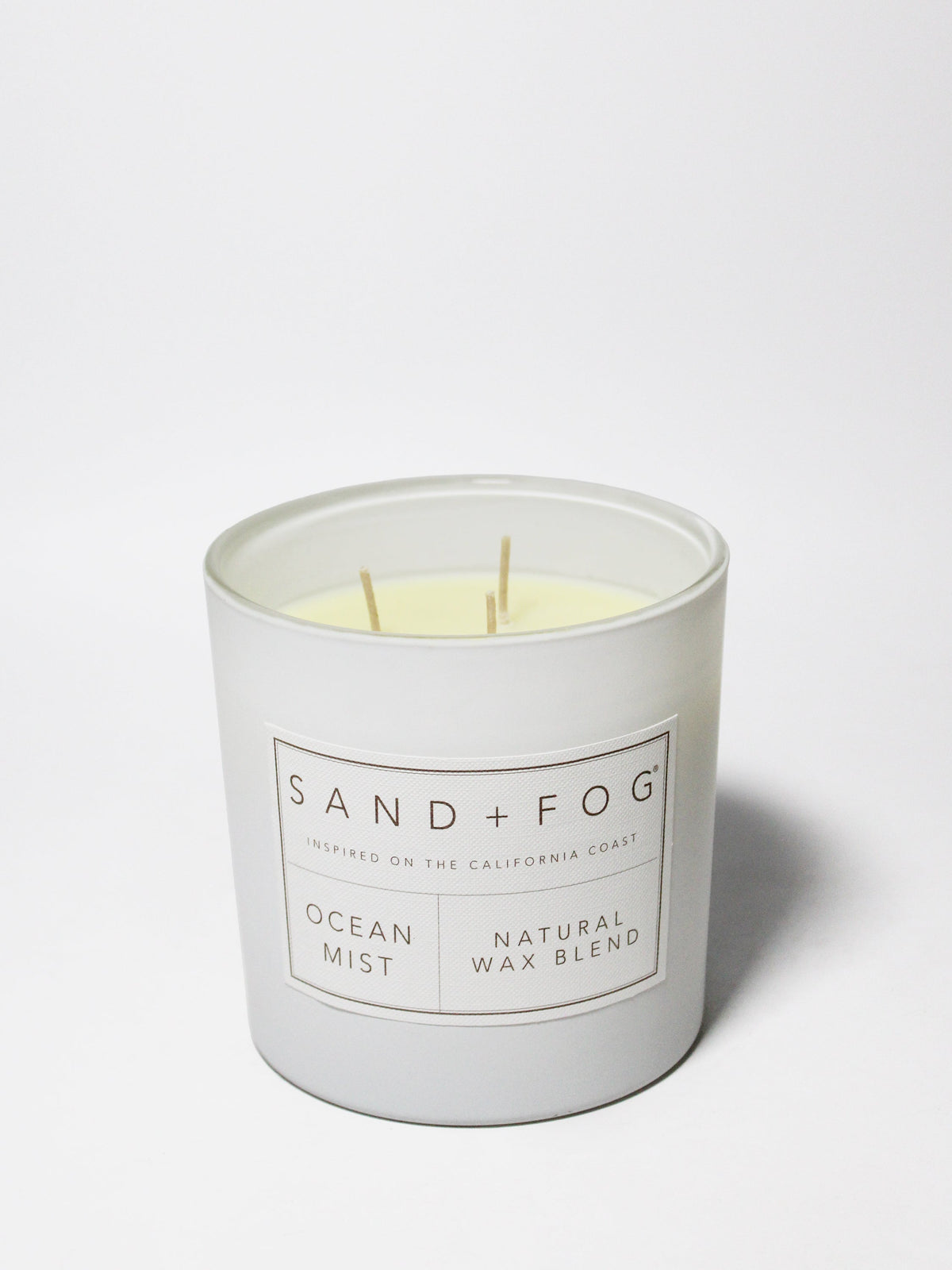 Ocean Mist Cozy 21 oz scented candle