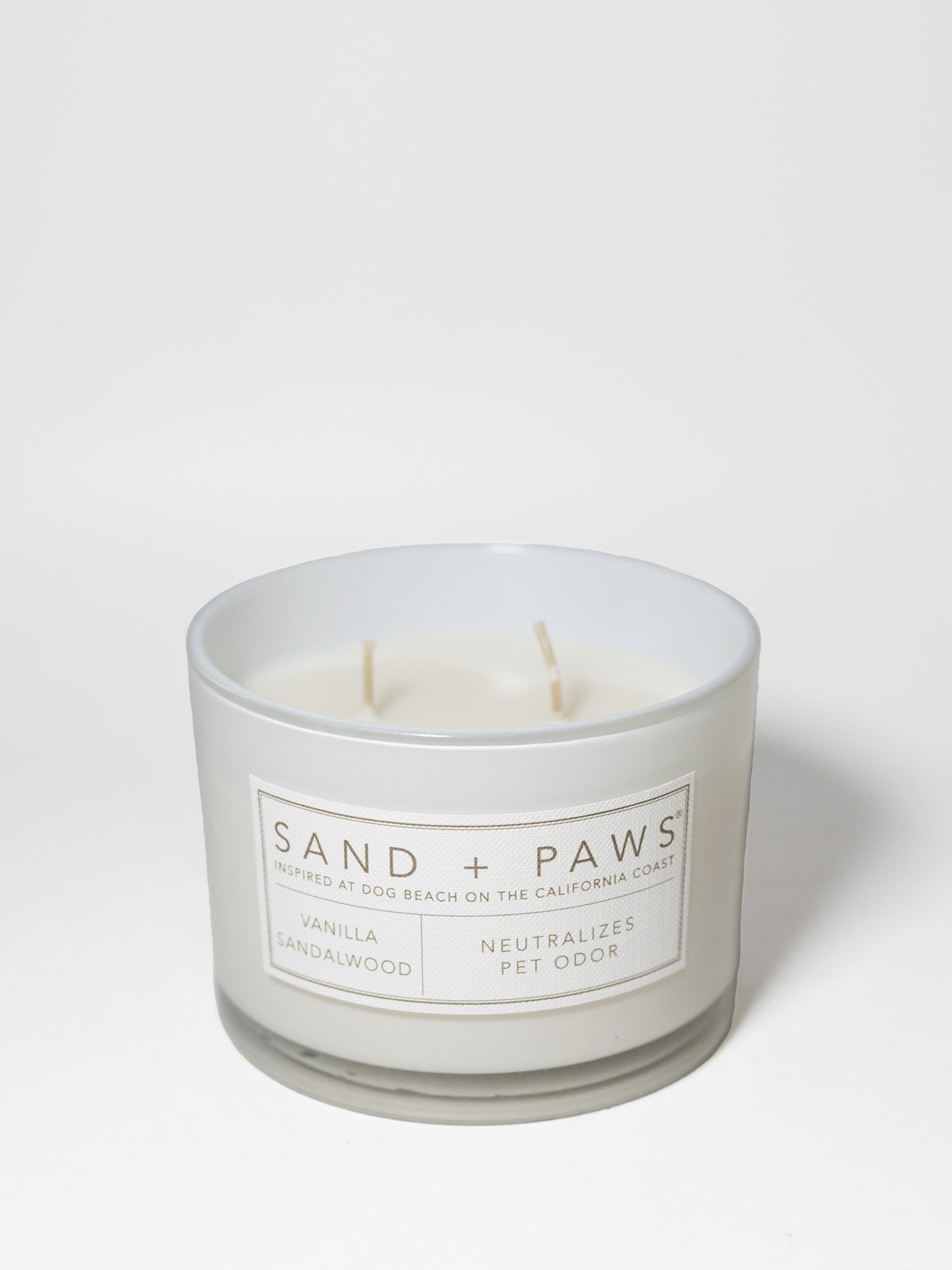 Sand + Paws Vanilla Sandalwood Cozy 12 oz scented candle