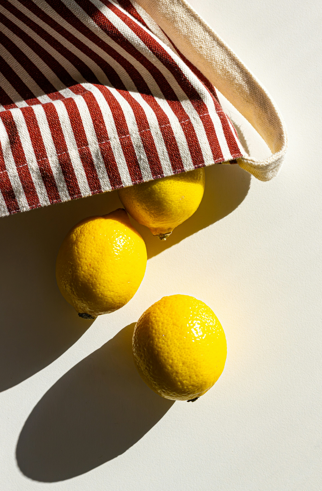 California Citron Cozy 10 oz scented candle