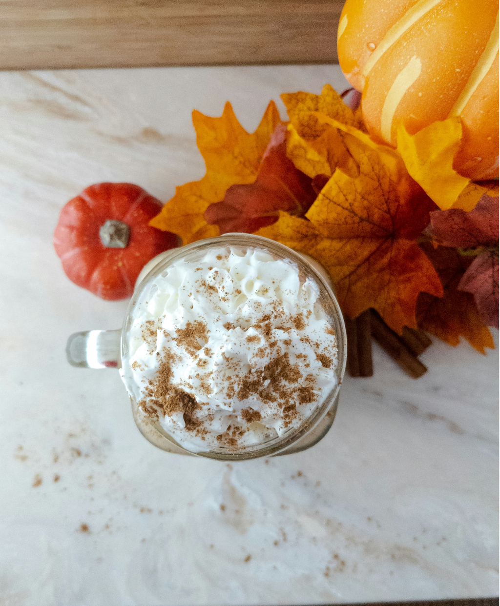 Whipped Vanilla Pumpkin Cozy 21 oz scented candle
