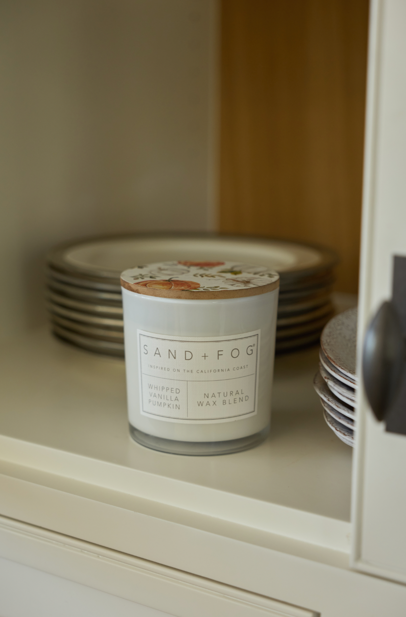 Whipped Vanilla Pumpkin Cozy 21 oz scented candle