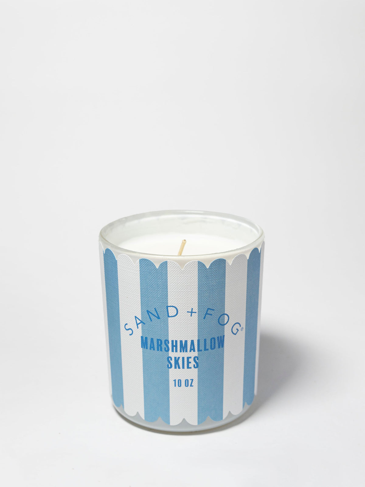 Marshmallow Skies Cozy 10 oz scented candle