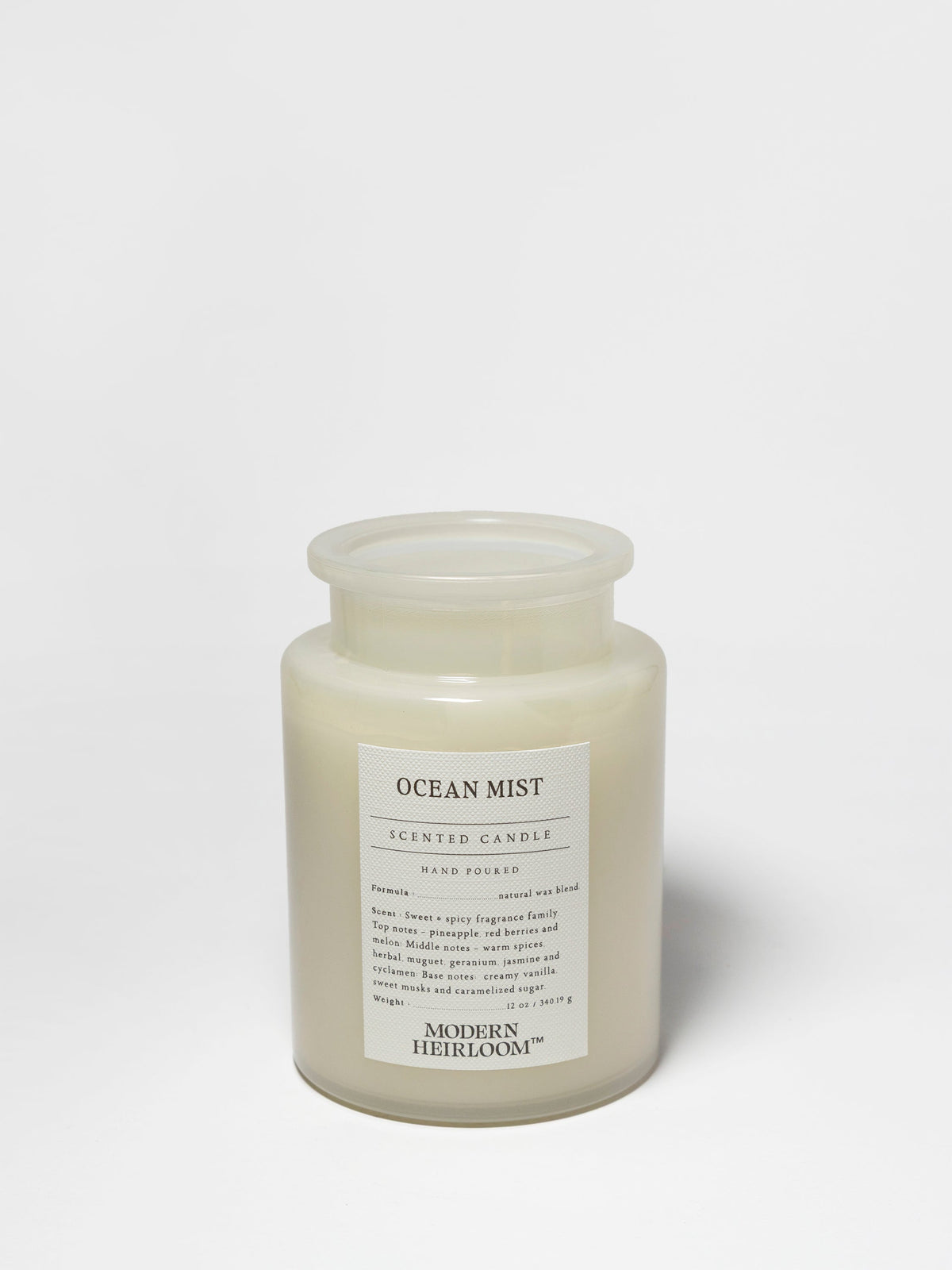 Ocean Mist Cozy 12 oz scented candle