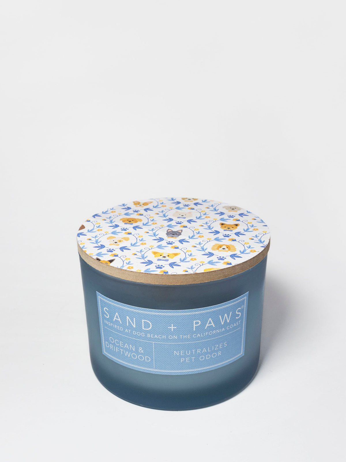 Sand + Paws Ocean & Driftwood Cozy 12 oz scented candle