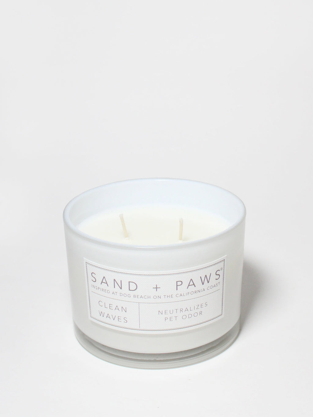 Sand + Paws Clean Waves Cozy 12 oz scented candle