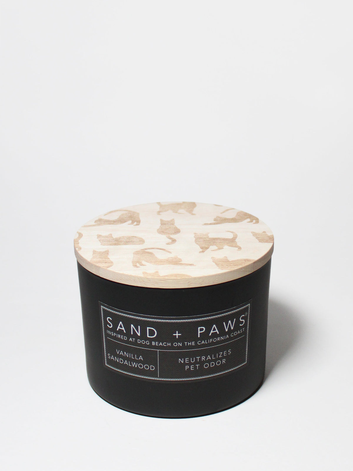 Sand + Paws Vanilla Sandalwood Cozy 12 oz scented candle