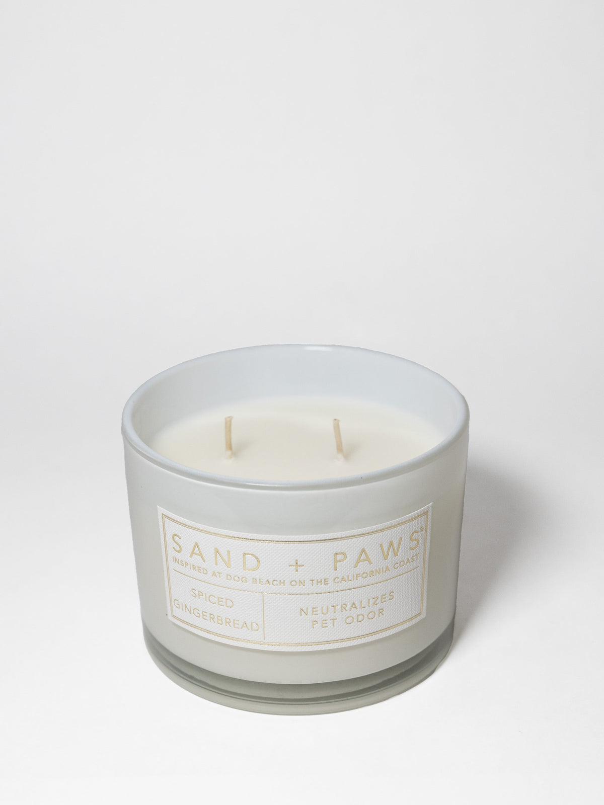 Sand + Paws Spiced Gingerbread Cozy 12 oz scented candle