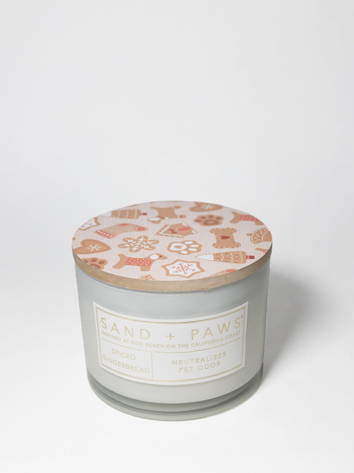 Sand + Paws Spiced Gingerbread Cozy 12 oz scented candle